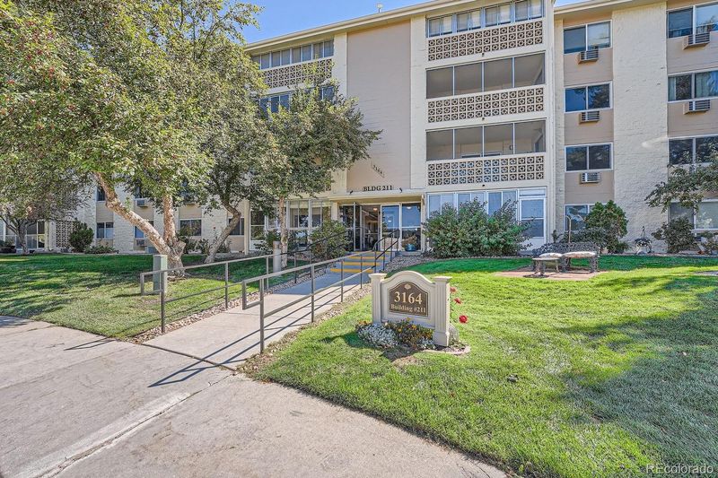 3164 S Wheeling Way #104, Aurora, CO 80014