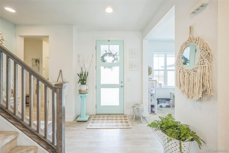 17491 Drake St, Broomfield, CO 80023