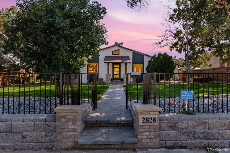 2828 S Grant St, Englewood, CO 80113