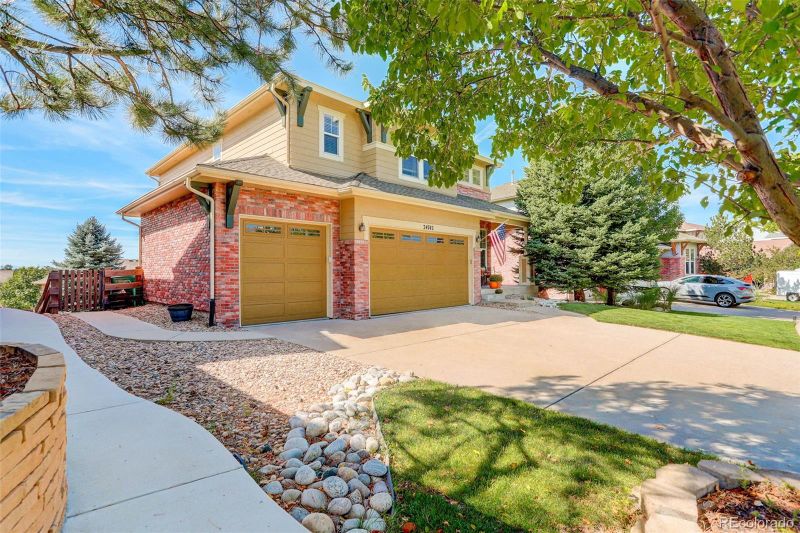 24742 E Rowland Pl, Aurora, CO 80016