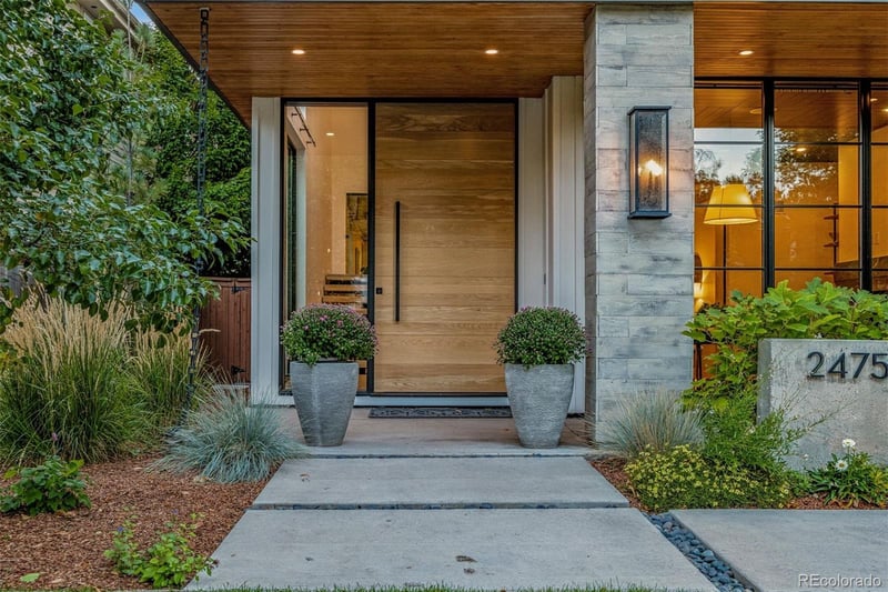 2475 S Saint Paul St, Denver, CO 80210