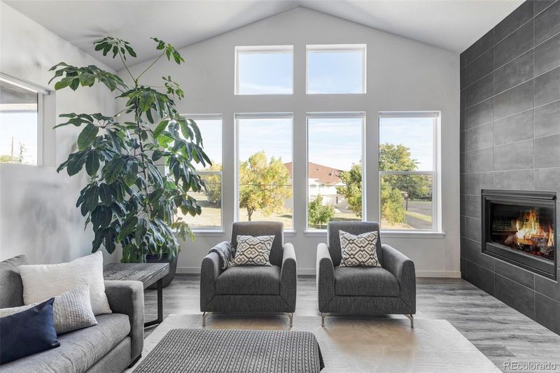 17167 W 11th Ave, Golden, CO 80401