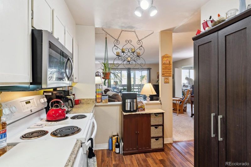 655 S Alton Way #3B, Denver, CO 80247