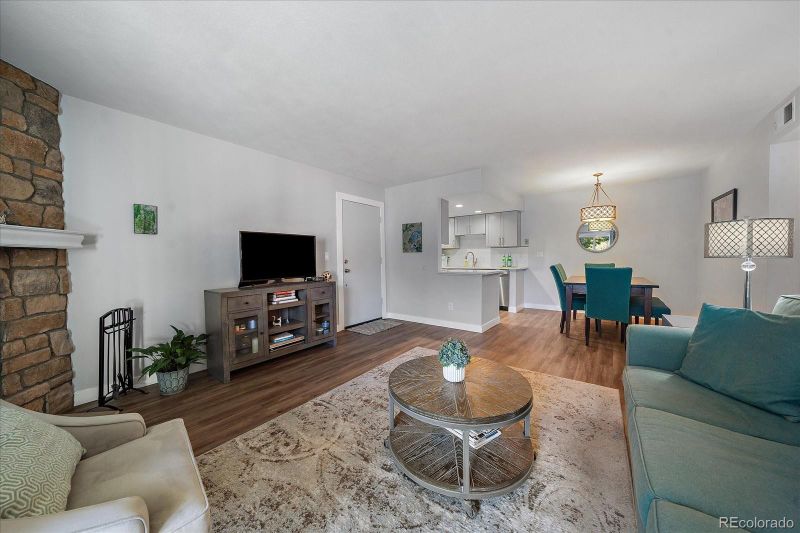 8600 E Alameda Ave #103, Denver, CO 80247