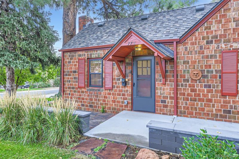 774 17th St, Boulder, CO 80302