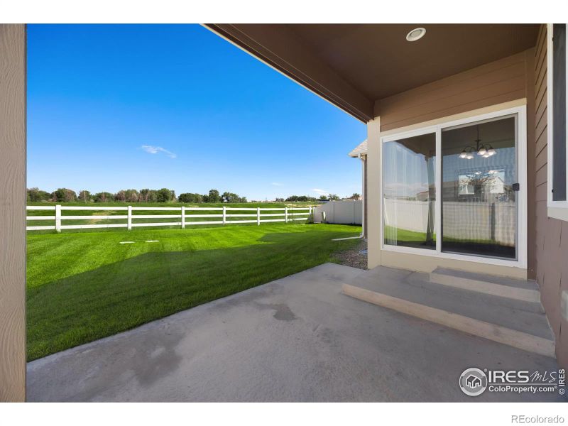 518 Cherryridge Dr, Windsor, CO 80550