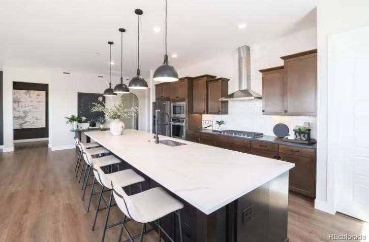 8927 S Riviera Ct, Aurora, CO 80016