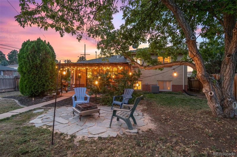 2596 S Uno Way, Denver, CO 80219
