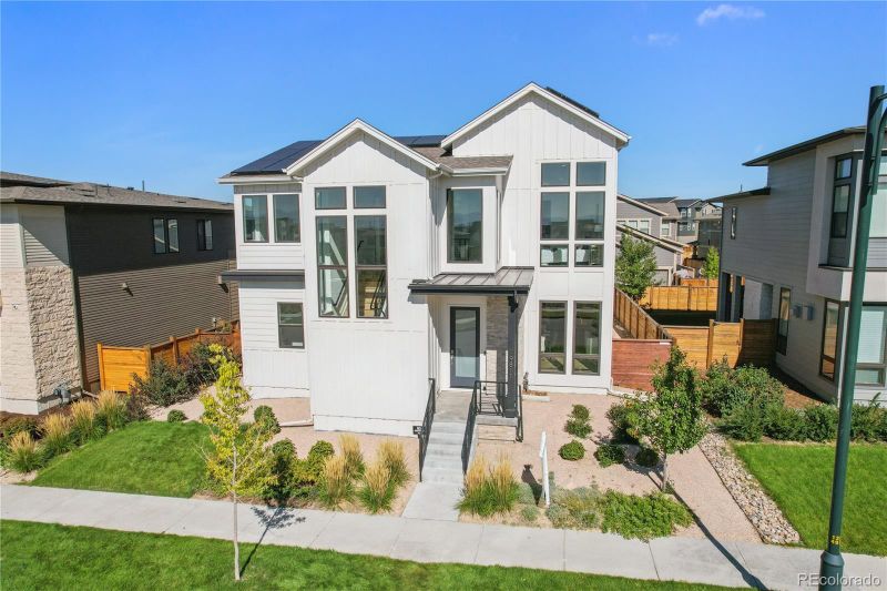 9811 E 63rd Ave, Denver, CO 80238
