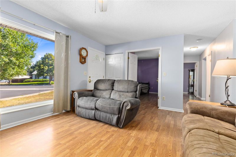 1851 S Salida Cir, Aurora, CO 80017