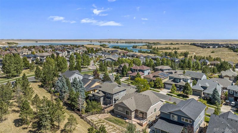 6561 S Queensburg Ct, Aurora, CO 80016