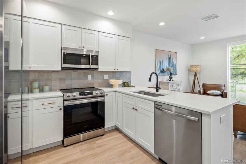 4707 E Iliff Ave, Denver, CO 80222