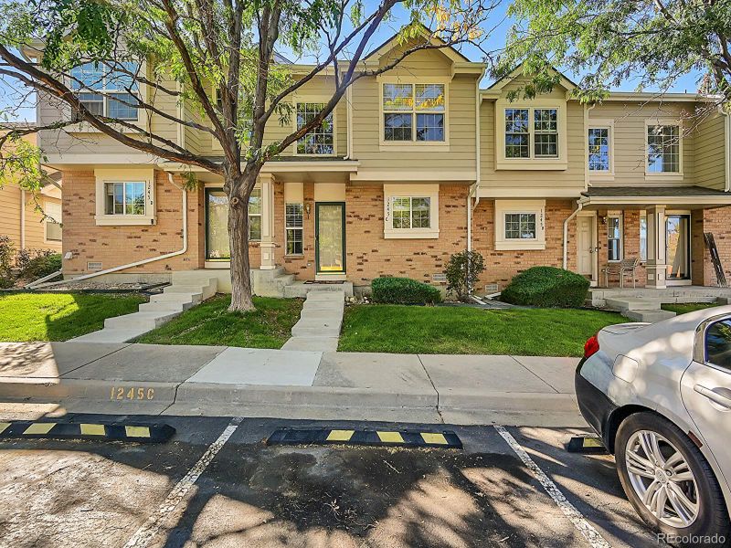 1245 S Zeno Cir #C, Aurora, CO 80017