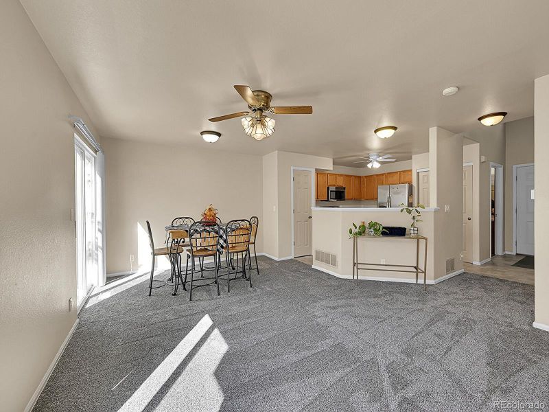 1245 S Zeno Cir #C, Aurora, CO 80017