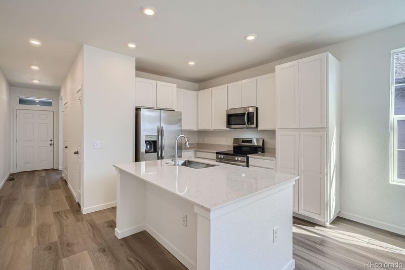5161 N Quemoy Ct, Aurora, CO 80019