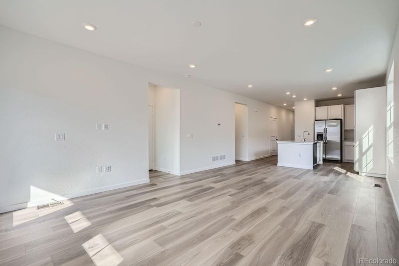 5161 N Quemoy Ct, Aurora, CO 80019