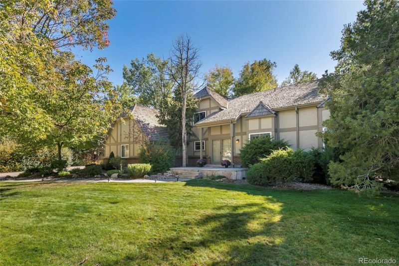 15306 E Layton Pl, Aurora, CO 80015