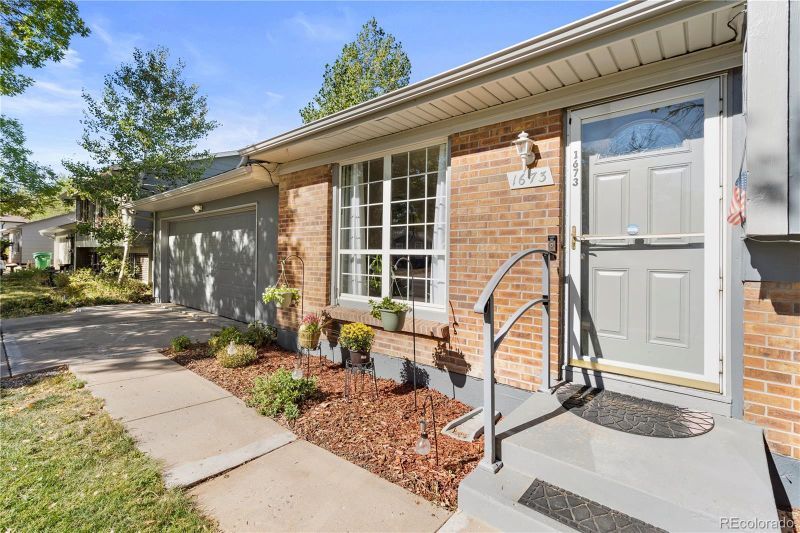 1673 S Quintero Way, Aurora, CO 80017