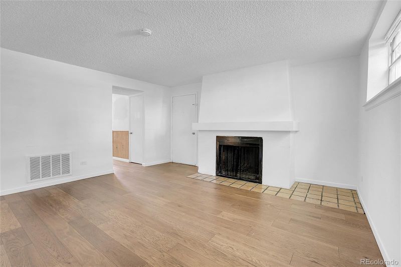 9240 E Girard Ave #2, Denver, CO 80231