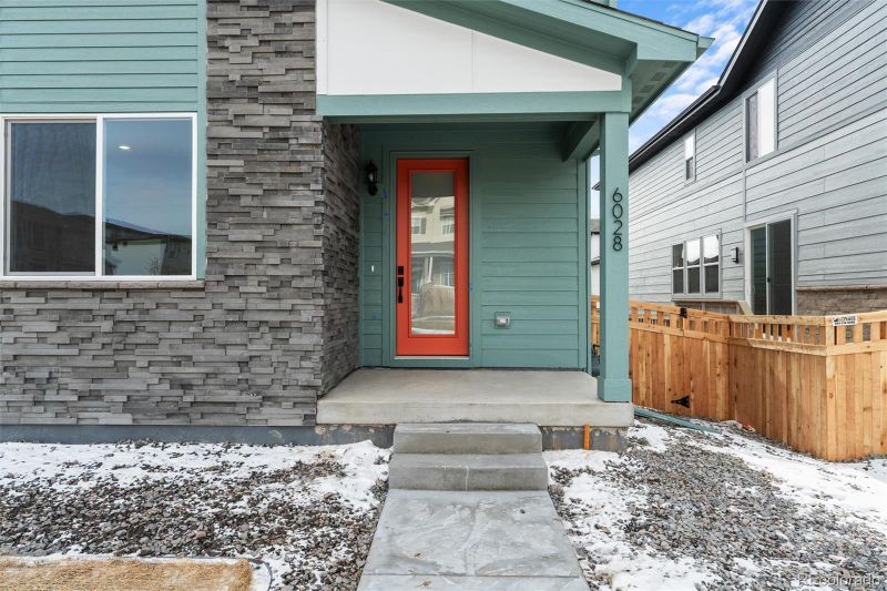 6267 N Nepal Ct, Aurora, CO 80019