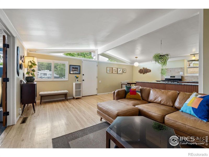 2530 S Osceola St, Denver, CO 80219