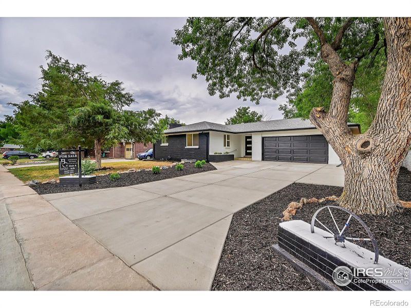 1628 S Ammons St, Lakewood, CO 80232