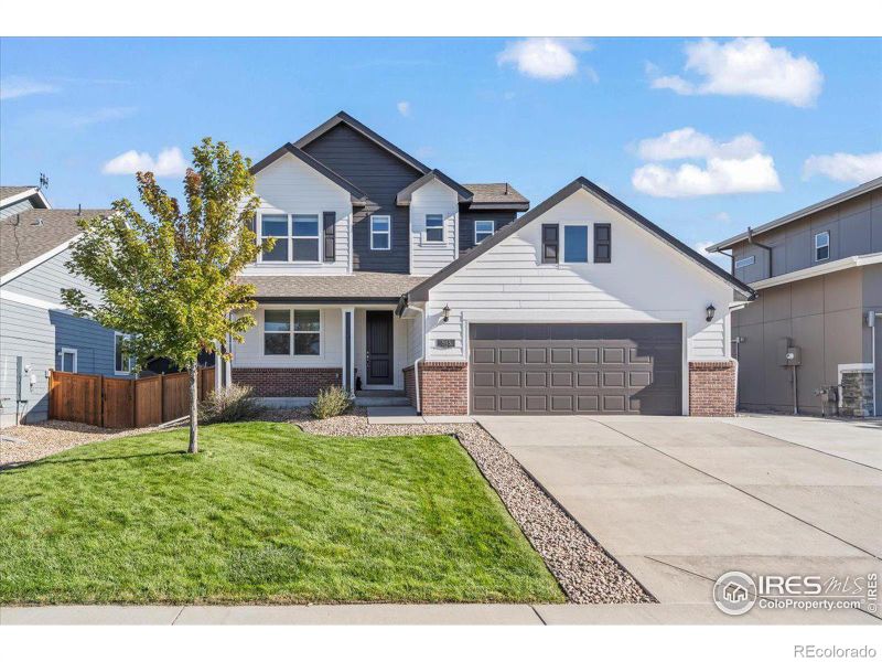 543 Hillspire Dr, Windsor, CO 80550