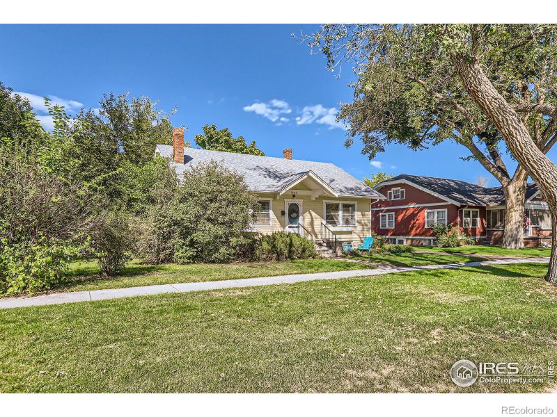 1229 17th St, Greeley, CO 80631