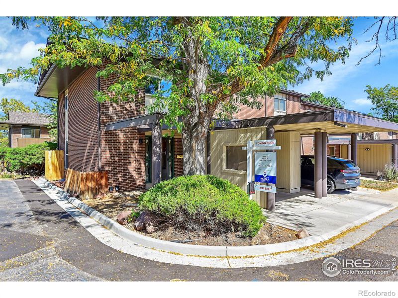 1458 Greenbriar Blvd, Boulder, CO 80305