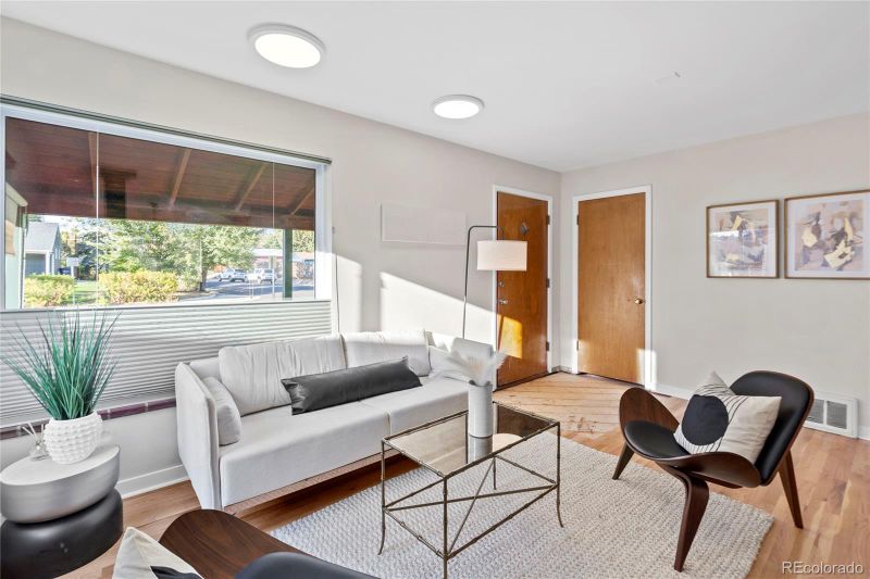 4482 E Utah Pl, Denver, CO 80222
