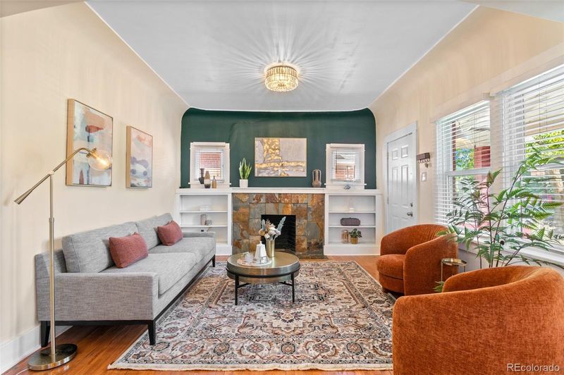 2575 S Lincoln St, Denver, CO 80210