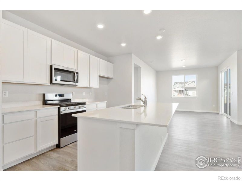 4443 Shivaree St, Timnath, CO 80547