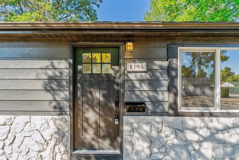 4195 S Lipan St, Englewood, CO 80110