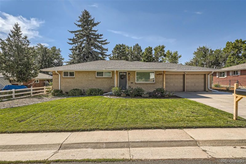 8980 W 64th Ave, Arvada, CO 80004