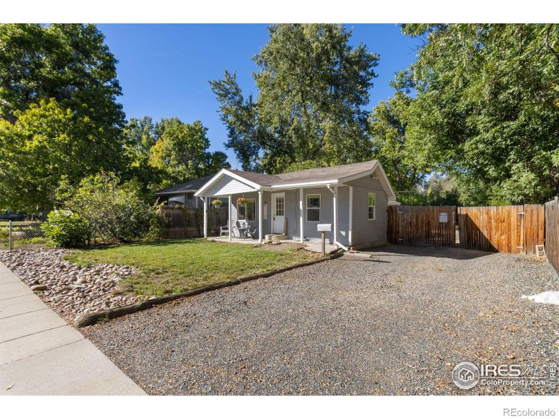1441 E 1st St, Loveland, CO 80537