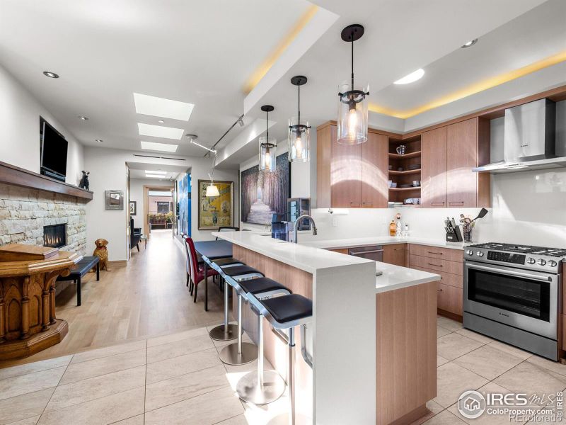 901 Pearl St #302, Boulder, CO 80302
