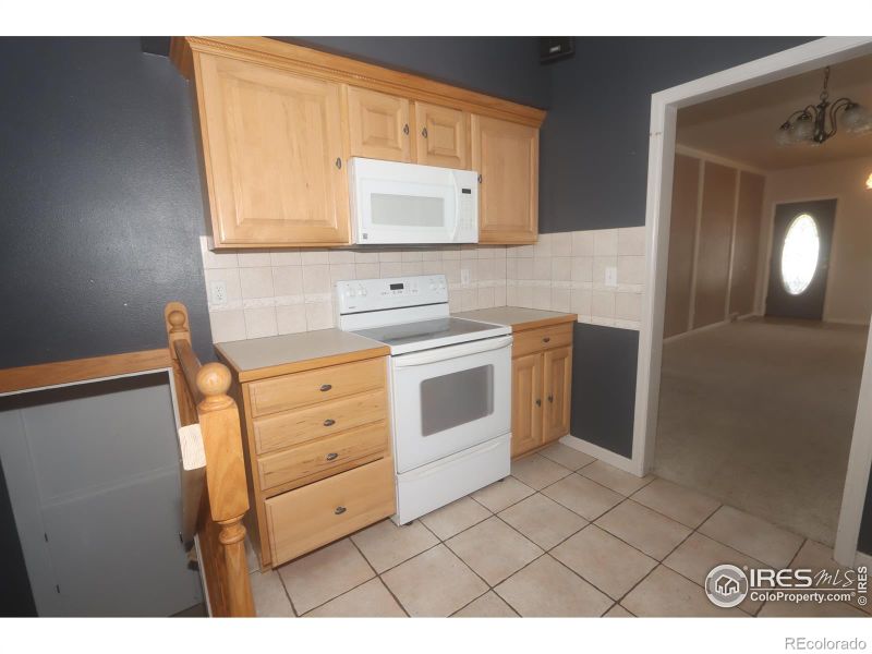 519 Taylor St, Sterling, CO 80751