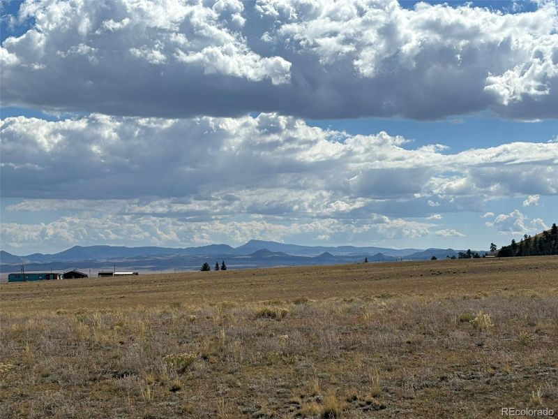818 Summit Rd, Hartsel, CO 80449