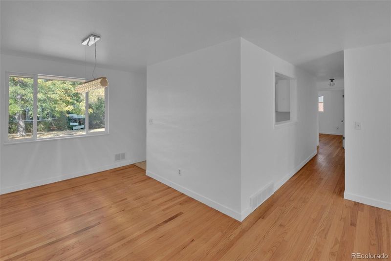 6545 S Pearl St, Centennial, CO 80121