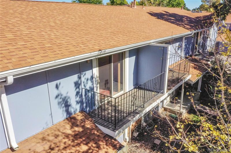11855 E Canal Dr, Aurora, CO 80011