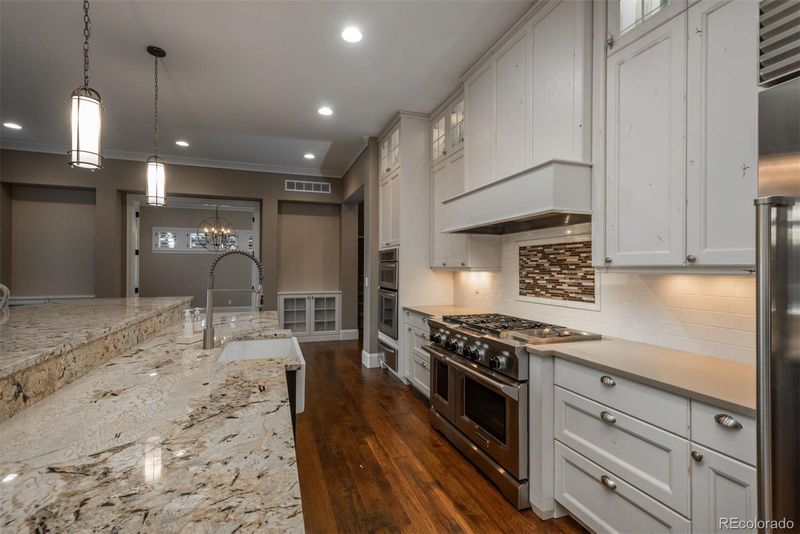 10109 S Shadow Hill Dr, Lone Tree, CO 80124