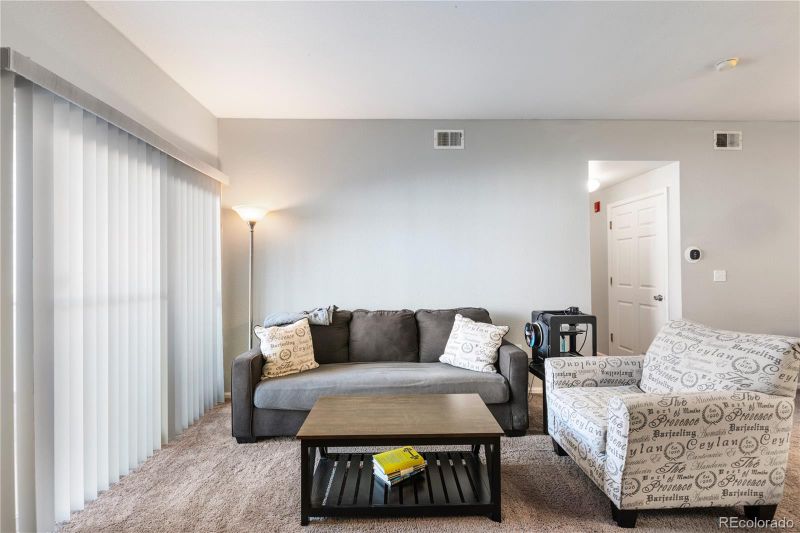 911 S Zeno Way #101, Aurora, CO 80017