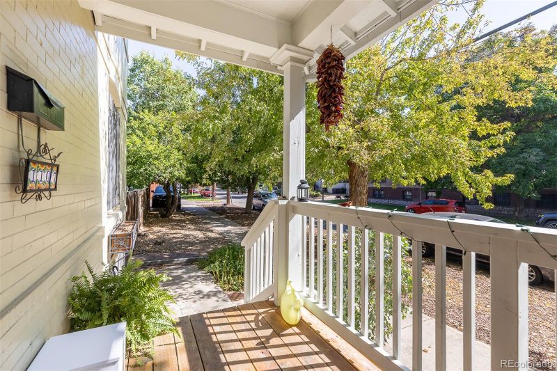 1107 E 11th Ave, Denver, CO 80218