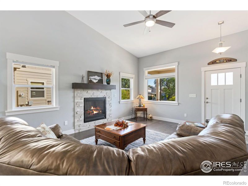 205 Darlington Ln, Johnstown, CO 80534