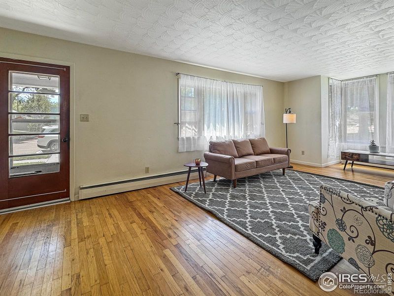 330 Taylor St, Sterling, CO 80751