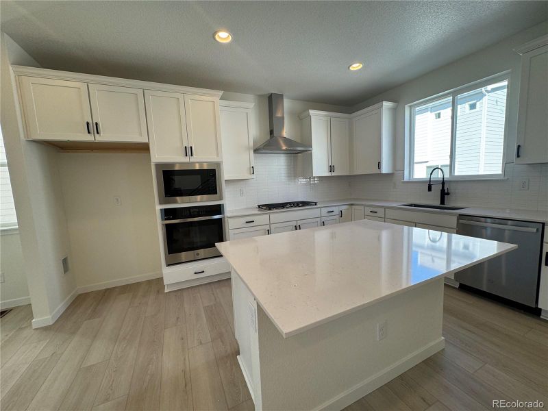 12220 Karls Ln, Northglenn, CO 80241