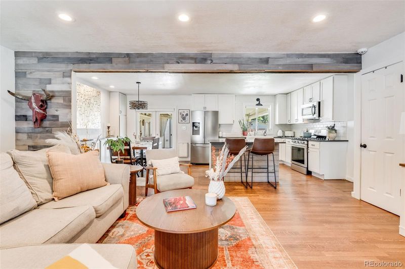 2406 S Tennyson St, Denver, CO 80219