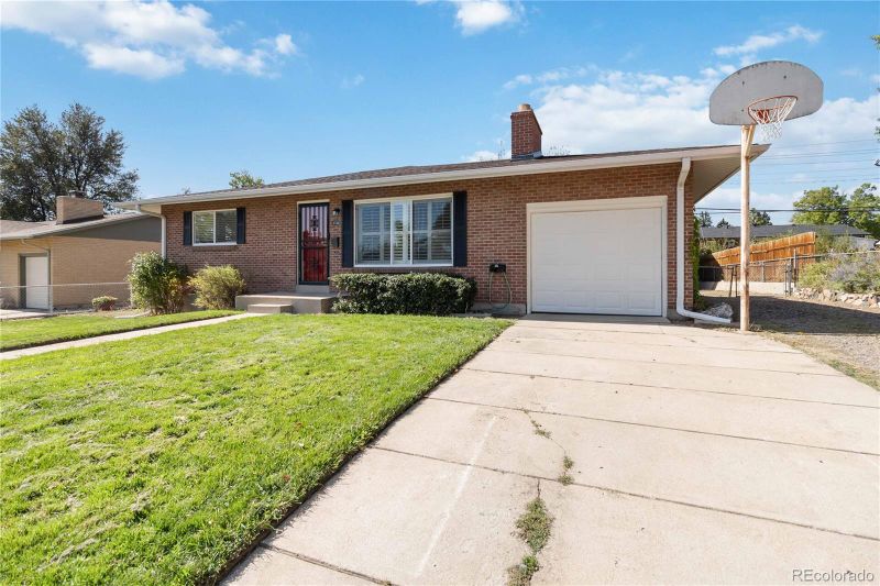 2723 S Quitman St, Denver, CO 80236