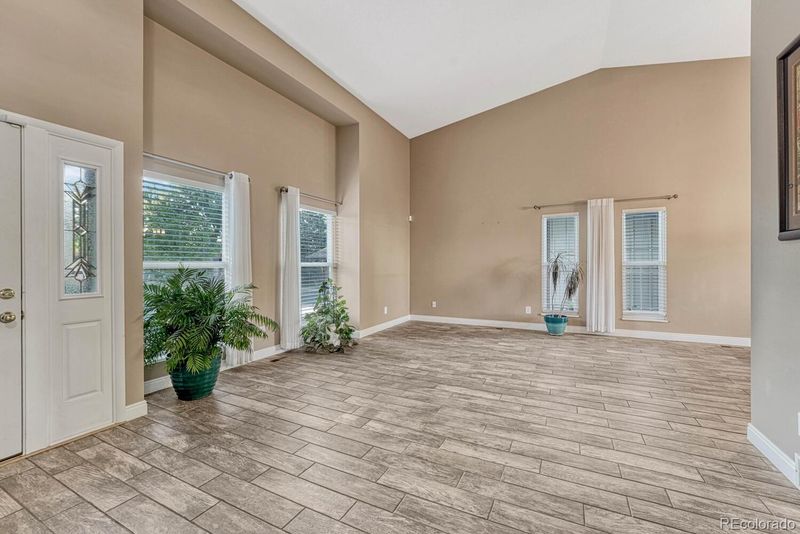 2932 Nevermind Ln, Colorado Springs, CO 80917