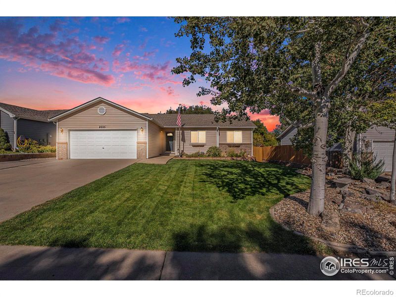 2025 Parkwood Dr, Johnstown, CO 80534